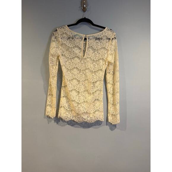 Maurices Cream Lace Coquette Long Sleeve Top – Size Small - Picture 2 of 5